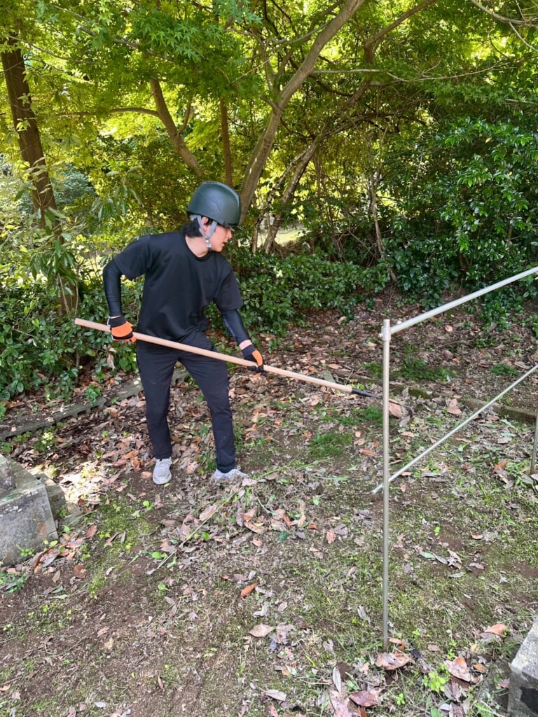 墓地清掃作業　石川県金沢市