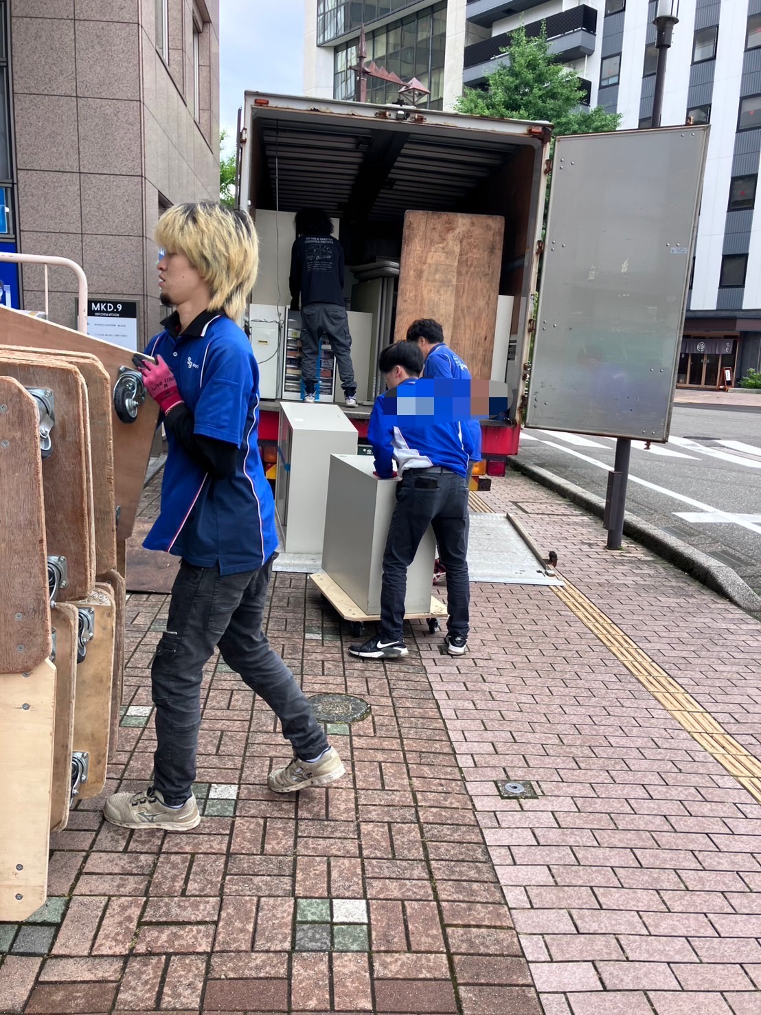 移転作業　富山県富山市